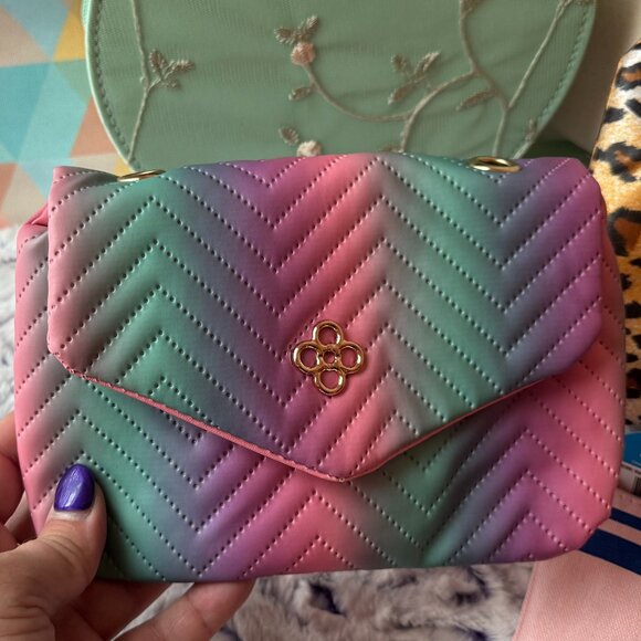 Cosmetic Bag Bundle - 9 bags - Picture 6 of 10